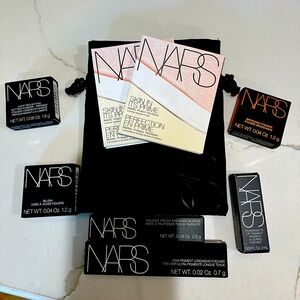 NEW NARS BUNDLE WITH POUCH